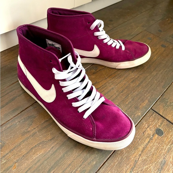 Nike Shoes - Nike maroon suede high tops size 9